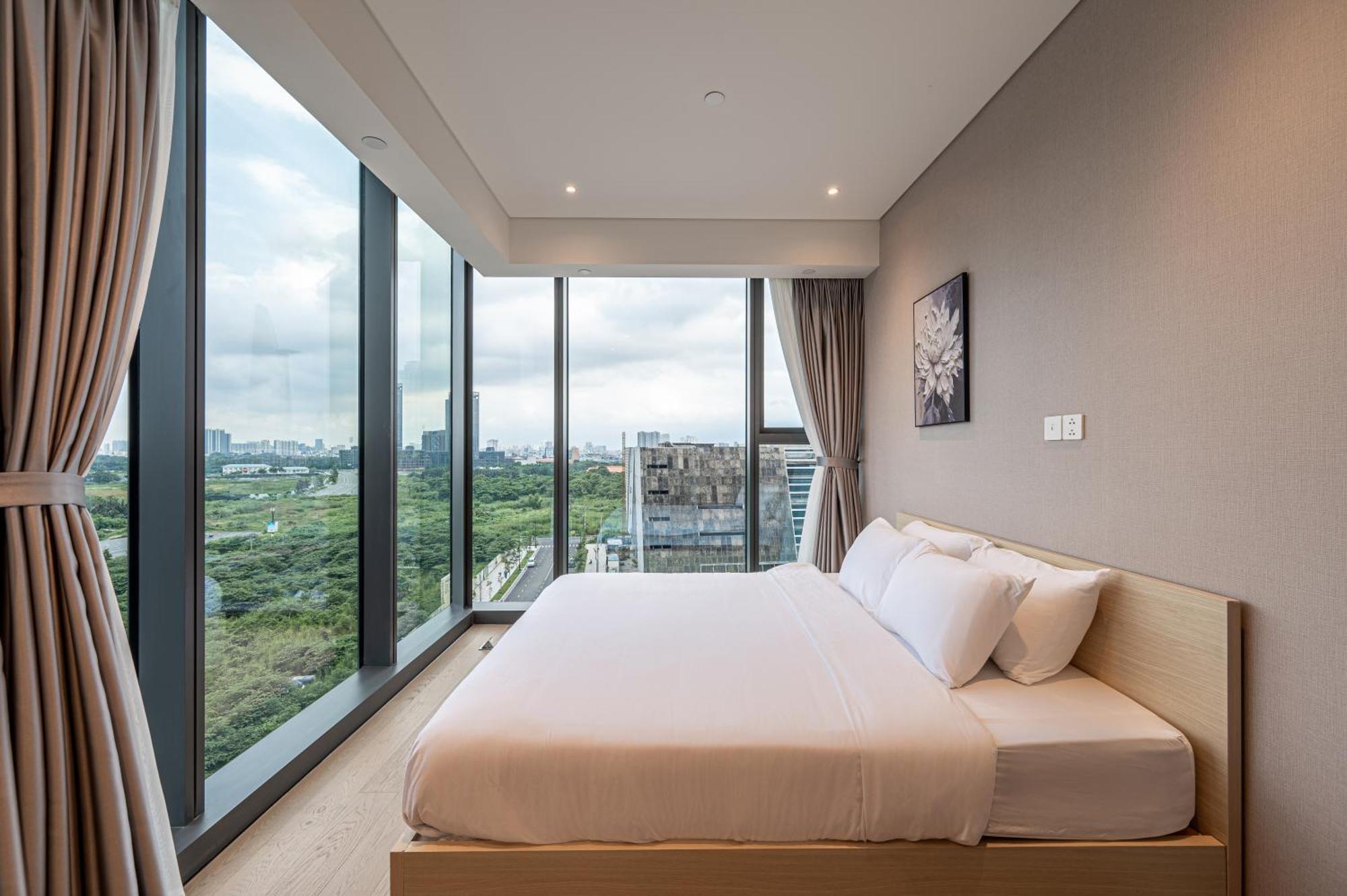 Saigon The Metropole - Residences Complex - By Svillage "Escape To Perfection" Хошимин Экстерьер фото